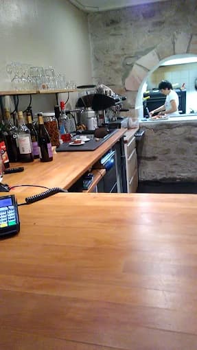 Préparation en cuisine chez O'Divino